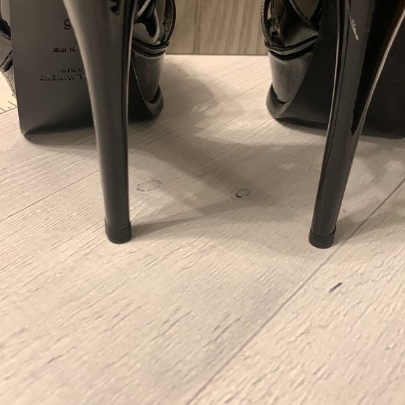 YSL Tribute Patent Leather Platform Sandal - Picture 6 of 11